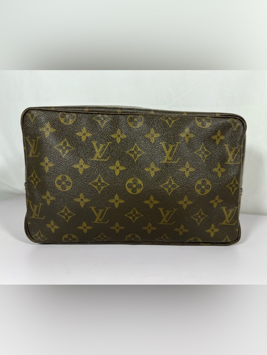 Louis Vuitton Handbags - 7010: Louis Vuitton Monogram Poche Toilette 26 Cosmetic Travel Toiletry Case